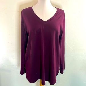 Soft Surrounding Wine Color Stretchy Cotten Blend V Neck Pullover Top Size Large